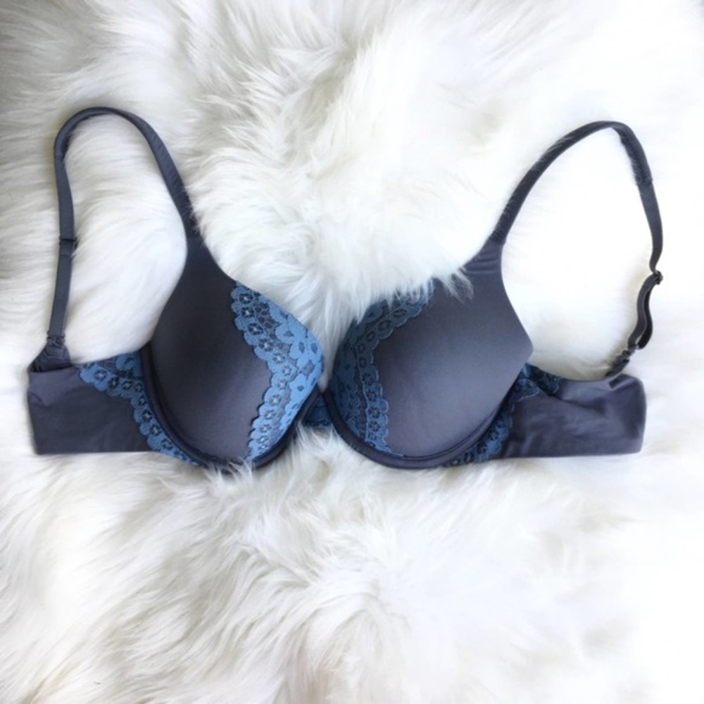 Victoria Secret perfect shape bra size 32D